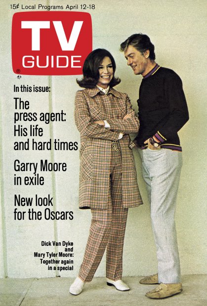 TV Guide cover - Mary Tyler Moore, Dick Van Dyke - April 12, 1969